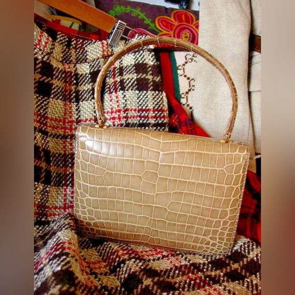 RARE Vintage GUCCI Crocodile Alligator KELLY Handbag Purse Bag  PRETTY Accessory - Picture 8 of 13